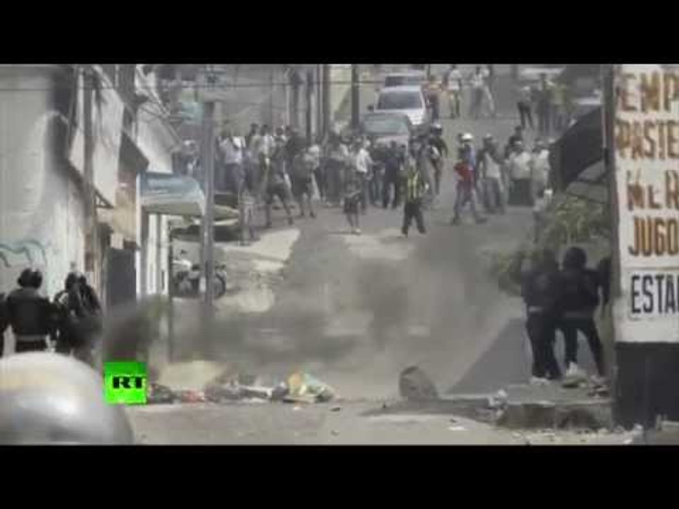 RAW Clashes in Venezuela: Nationwide anti-govt demos marking 2014 protest anniversary