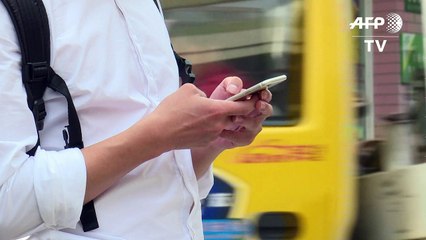 China disrupts WhatsApp ahead of Communist Party meeting