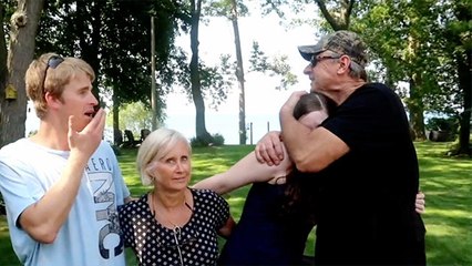 Woman Records The Moment She Discovers She's Pregnant