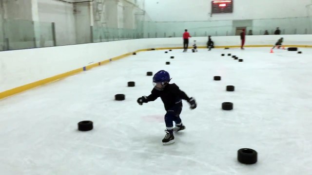 Обучение хоккею детей с 3-х лет