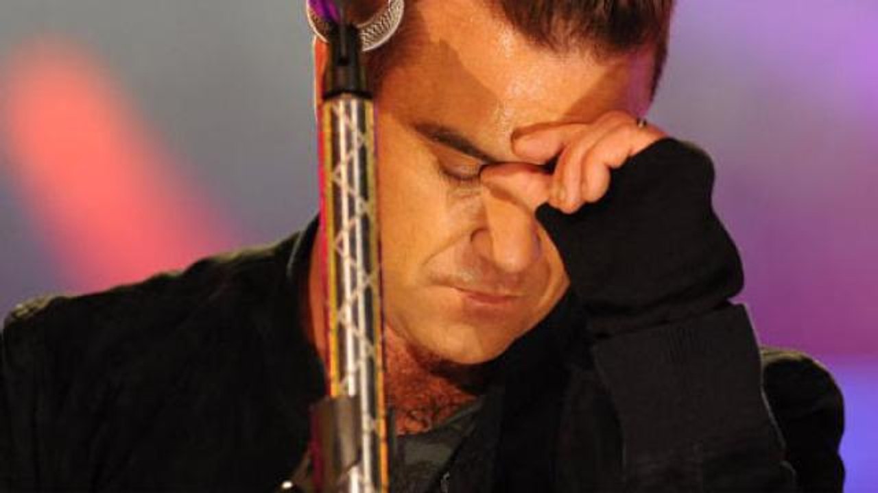 ROBBIE WILLIAMS SOSPENDE IL TOUR PER PROBLEMI DI SALUTE