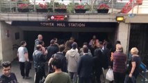 Londra'da Metro İstasyonunda Panik
