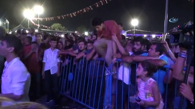 Adana’da Herkes Bunu Konuşuyor; “Aleyna Tilki Konserini Conolar Mı Bastı?”