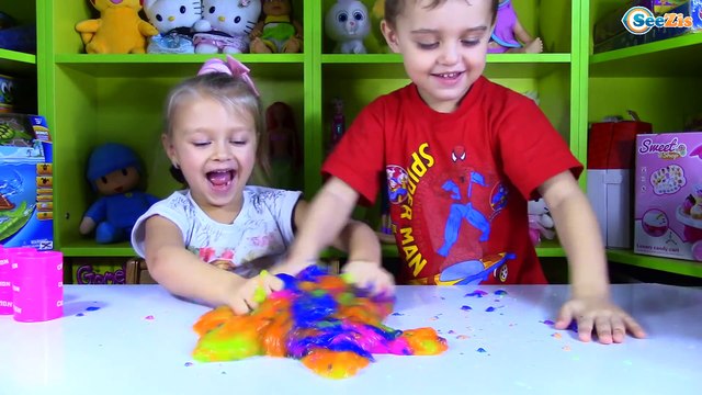 SUPER GROSS! SUPER GOOEY! Giant Noise Putty Slime - Yaroslava & Little Boy Видео для детей Tiki Taki