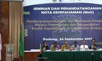 Benarkah Panglima TNI Bermanuver Politik?
