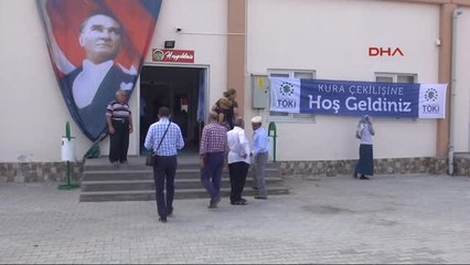 Niğde Başvuran Herkes Ev Sahibi Oldu