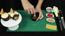 ¡Cupcakes Piñata Sorpresa! ¡Cómo hacer cupcakes rellenos con una sorpresa de caramelos arcoíris!