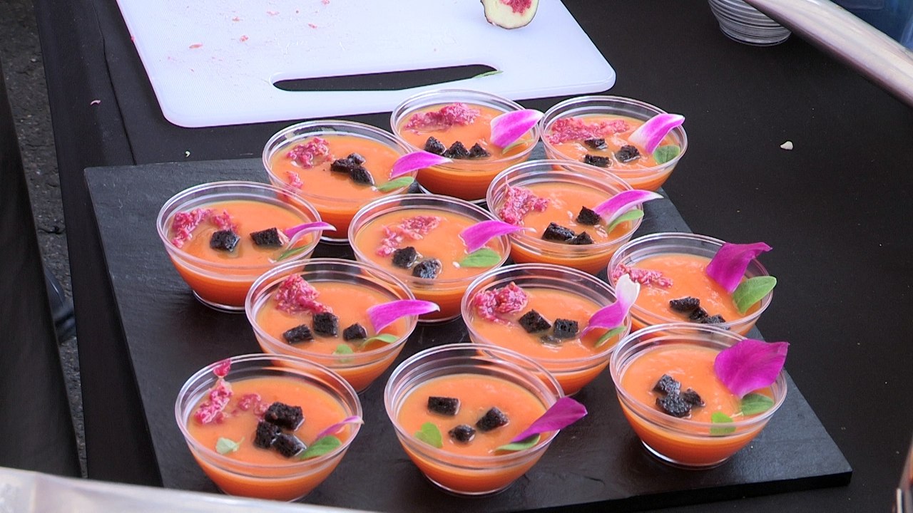 #FêteDeLaGastronomie2017 : les élèves du lycée Montaleau sur le pont au Marché d'intérêt national (MIN) de Rungis