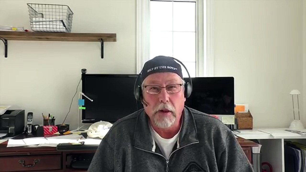 The Most Common Lies Dispatchers Tell Truckers