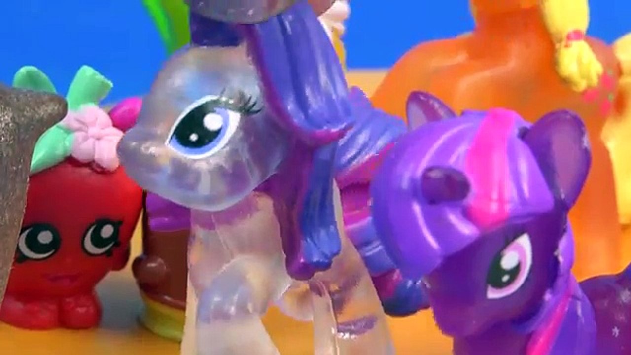 Shopkins MLP Airplane Airport Island Rescue My Little Pony 19 Twilight Pinkie Pie Series Video