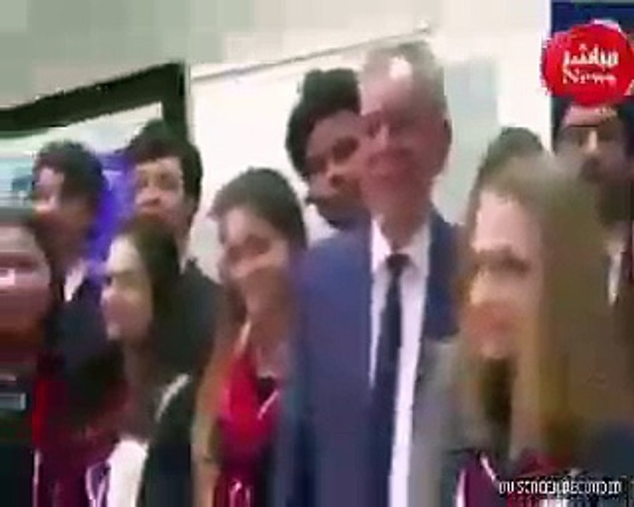 Die Position des Präsidenten von Österreich vom Kopftuch