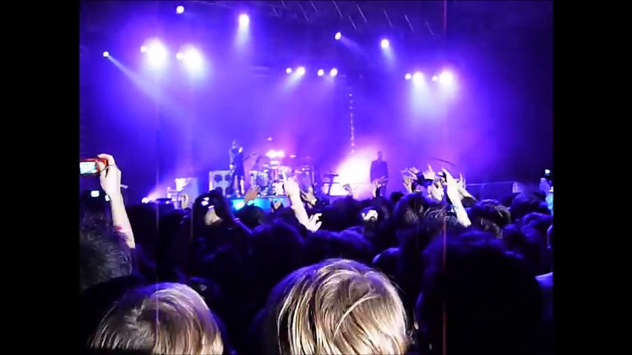 Muse - Take a Bow, Hong Kong AsiaWorld-Expo, 03/03/2007