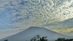 Volcan à Bali: plus de 75 000 évacués
