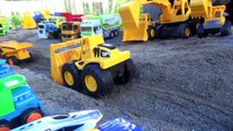 働く車のおもちゃがトミカを運んでくるよ！ゴミ収集車やダンプトラック、消防車、パトカー、救急車、ショベルカーも登場 ! 車のおもちゃ Tomica Toys