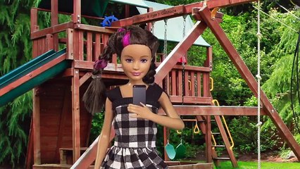 Barbie - Backstage with Taylor Swift