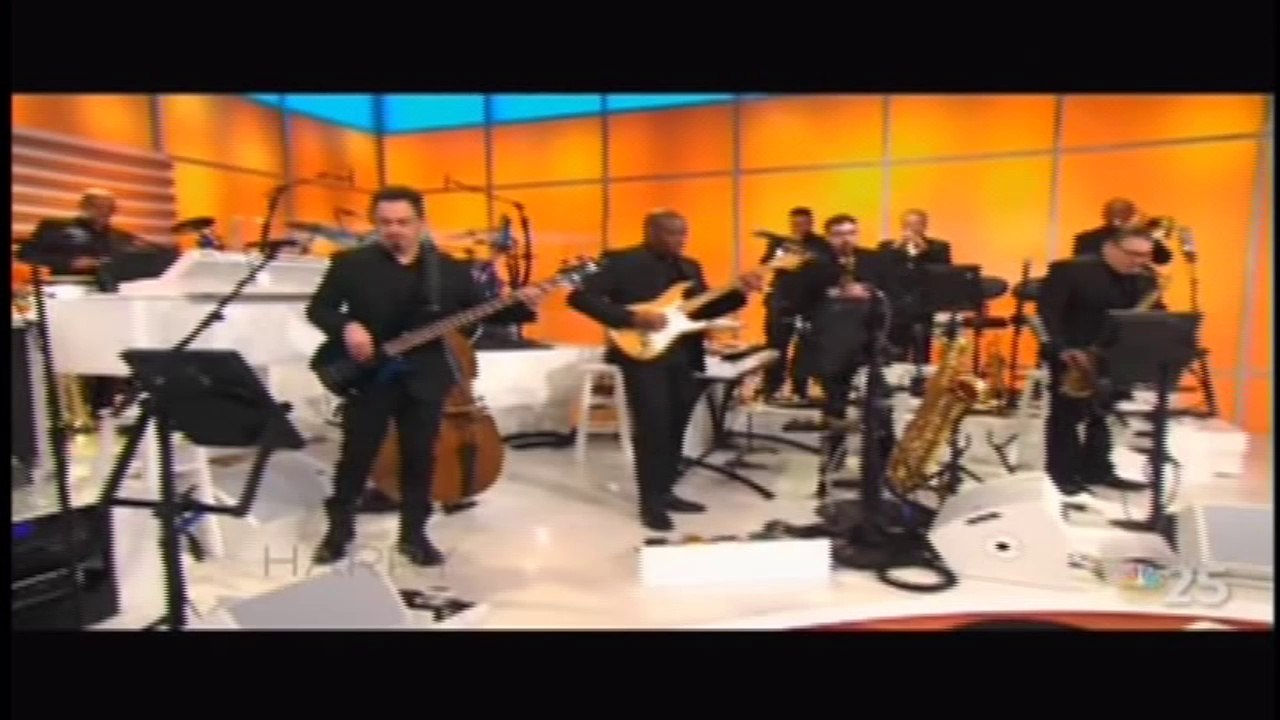 Jodie Sweetin HOT DRESS 9/25/17