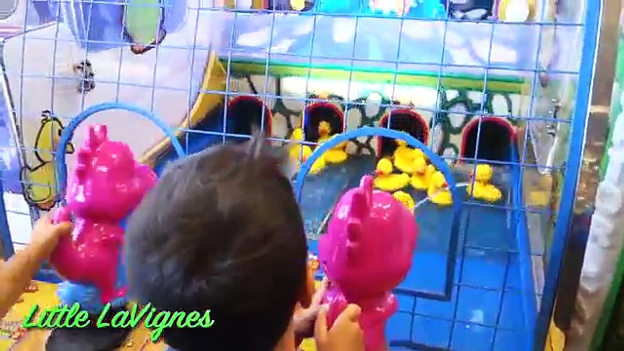 CHUCK E CHEESE INDOOR PLAYGROUND PLAY CENTER FOR FAMILY FUN! ~ Little LaVignes