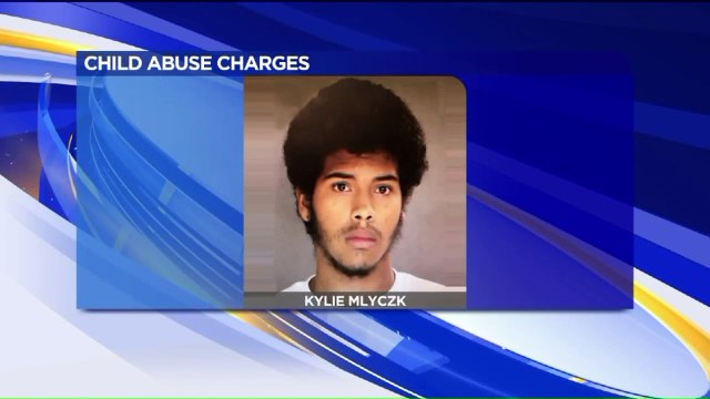 Teen Dad Faces Abuse Charges After Allegedly Breaking Infant`s Arm While Drunk