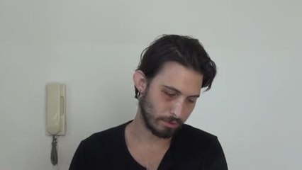 Cabaret, Libero contro la 'musica di plastica': la nostra intervista