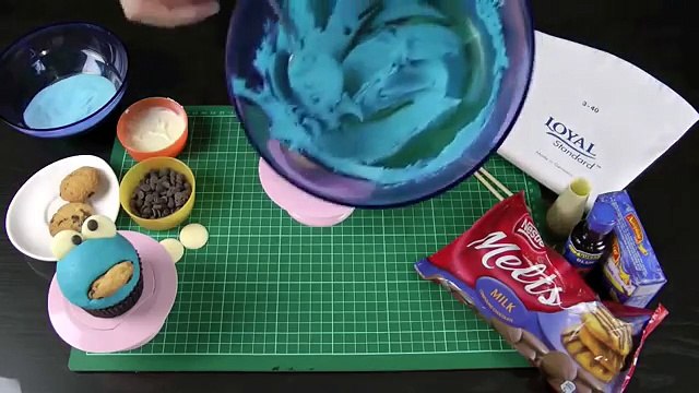Cookie Monster Cupcakes!! Easy Sesame Street Cupcakes - A Cupcake Addiction How To Tutorial