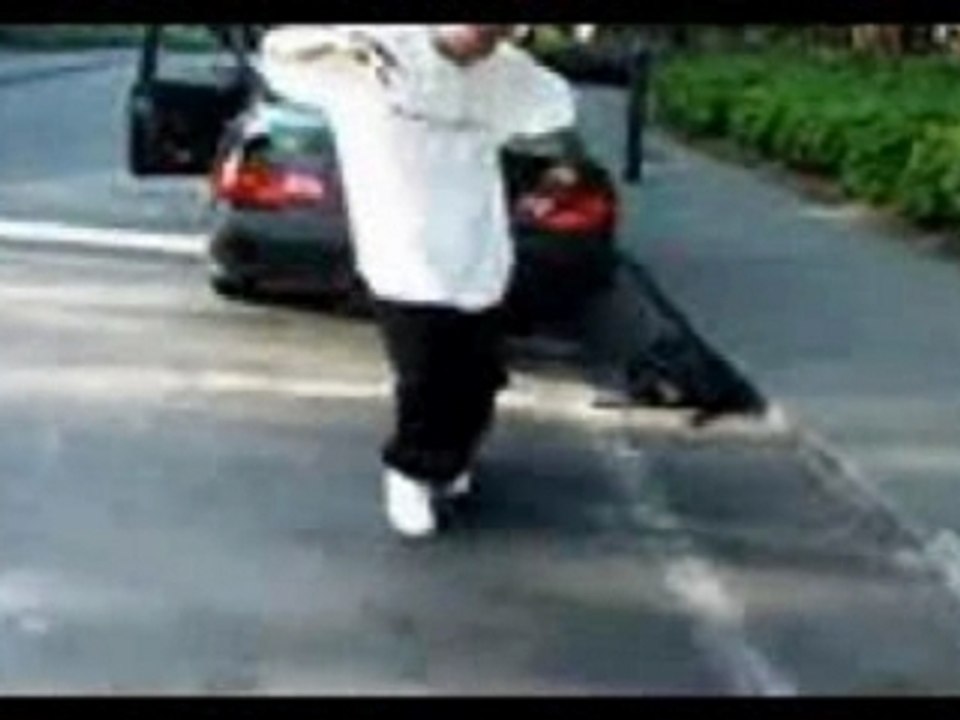 Kurupt - C-Walk (Crip-Walk)