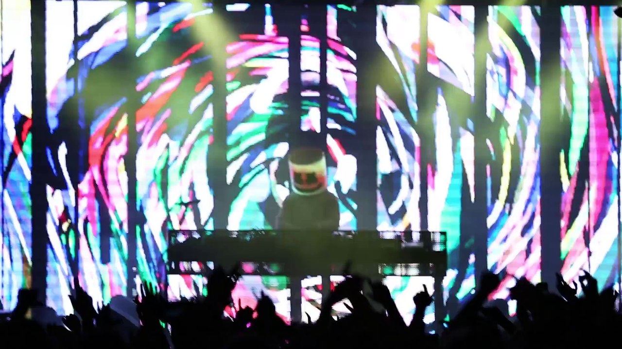 Marshmello gets attacked by a Koala in Australia