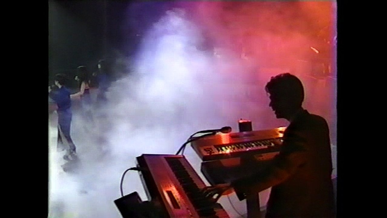 Mùa Thu Trong Mưa - Nini, Vina, Hạ Vy