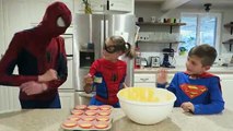 Spidergirl & Superman How To Make Brain Cake Cupcakes Simple Homemade Fondant Guide Gross Fake Blood