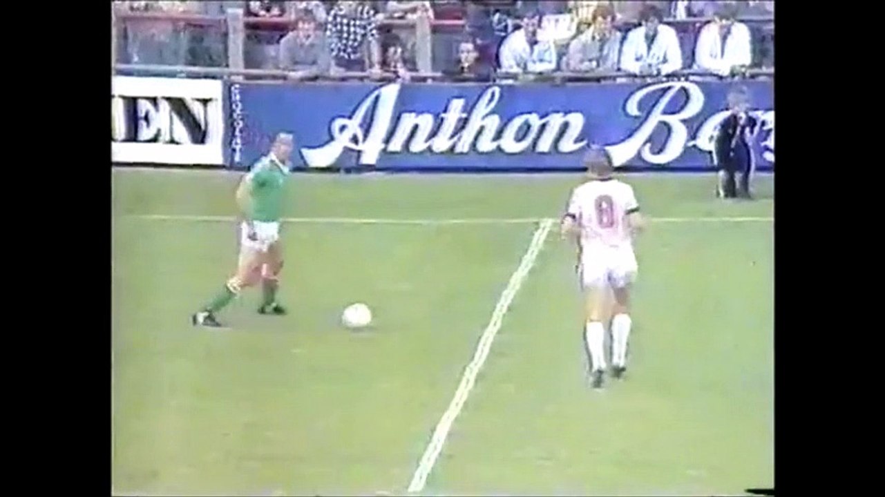 Liam Brady vs USSR 12/9/1984: WC 1986 Qualifiers