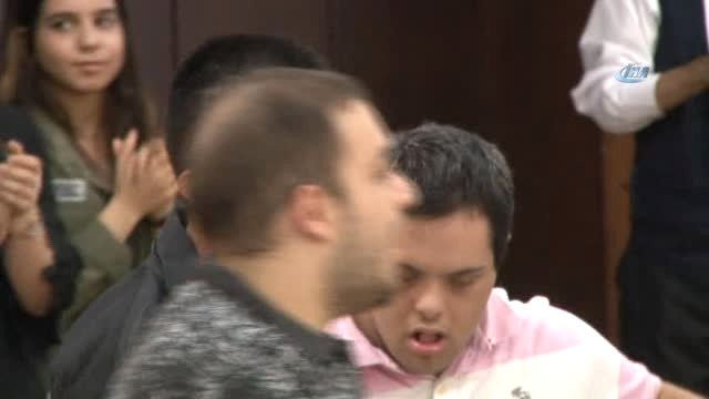 Milli Boksör Adem Kılıççı'dan Engel Tanımayan Boks Maçı