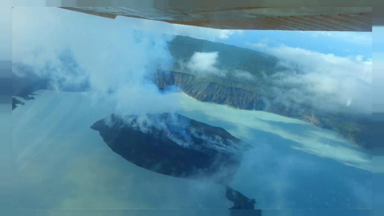 Vanuatu: Manaro-Vulkan spuckt Feuer und Asche