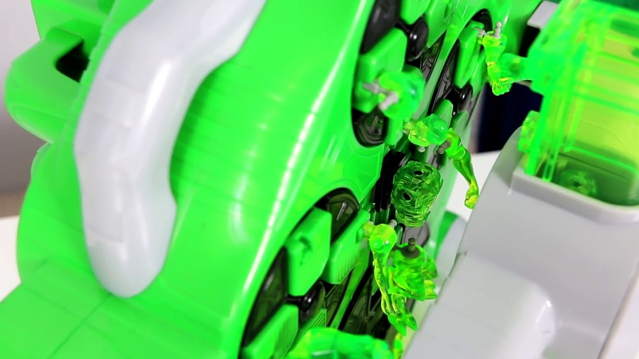 Ben10 Ultimate Alien Creation Lab Toys Unboxing Bandai With Ckn Toys