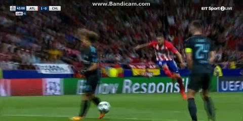 Griezmann   Big  Chance    HD  Atl. Madrid 1 - 0	 Chelsea  27-09-2017