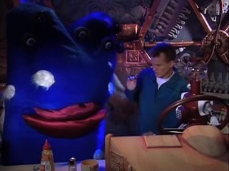 MST3K: The Deadly Mantis - Eating Crow
