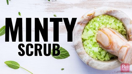 The Best DIY Scrub for Beautiful and Odorless Feet