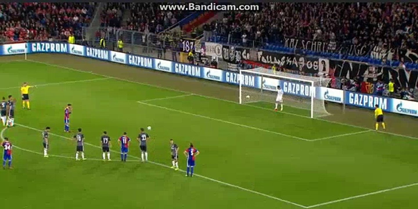 Basel 3 - 0	 Benfica