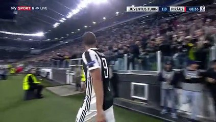 Gonzalo Higuain Goal HD - Juventus	1-0	Olympiakos Piraeus 27.09.2017
