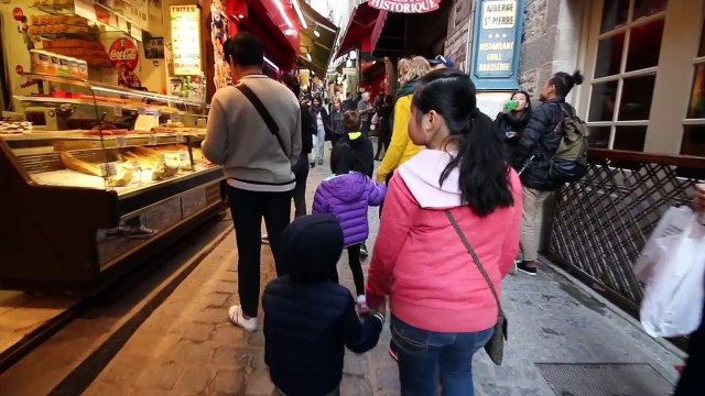 I CAN'T BELIEVE THIS PLACE REALLY EXISTS!!! : Traveling Full-time w/9 kids