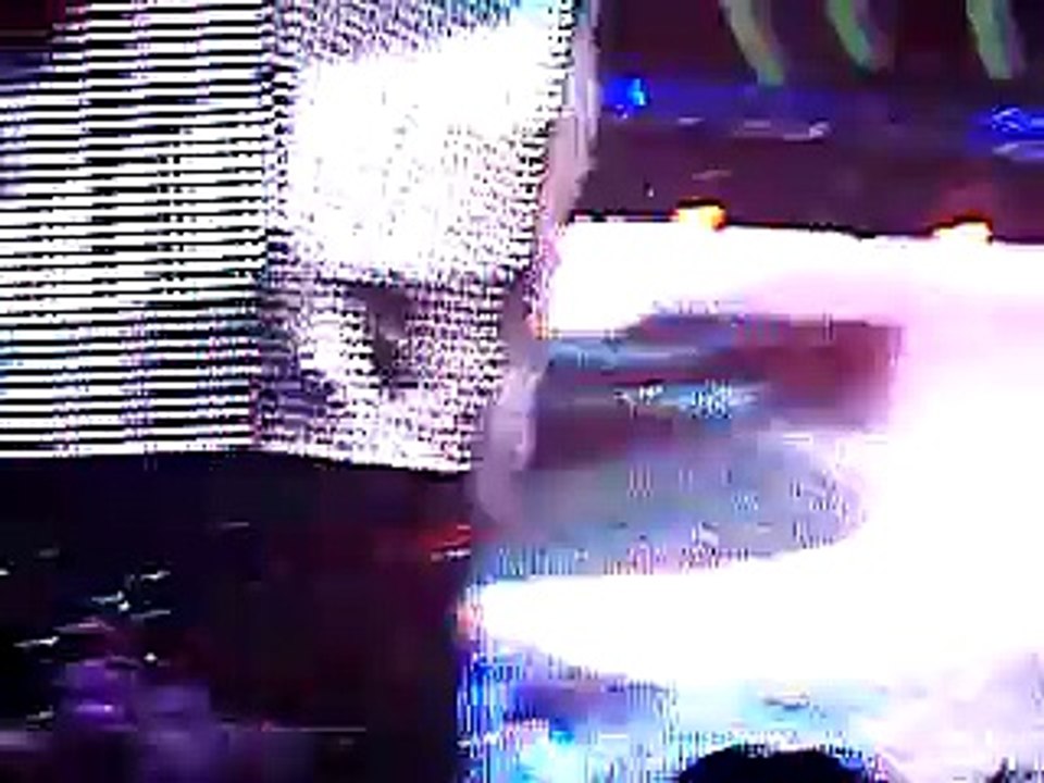 Muse - Stockholm Syndrome clip, Hallam FM Arena, Sheffield, UK  11/18/2006