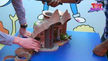 New new Interive Thunderbirds Tracy Island - Full review @ Hamleys Toy Shop