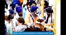 Amazing Akhand Kirtan by Bhai Manpreet Singh ji Kanpuri at Bangla Sahib Delhi AKJ Samagam  2016