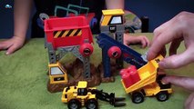 Рабочие машины: развивающее видео для детей про машинки и игрушки. Картонка