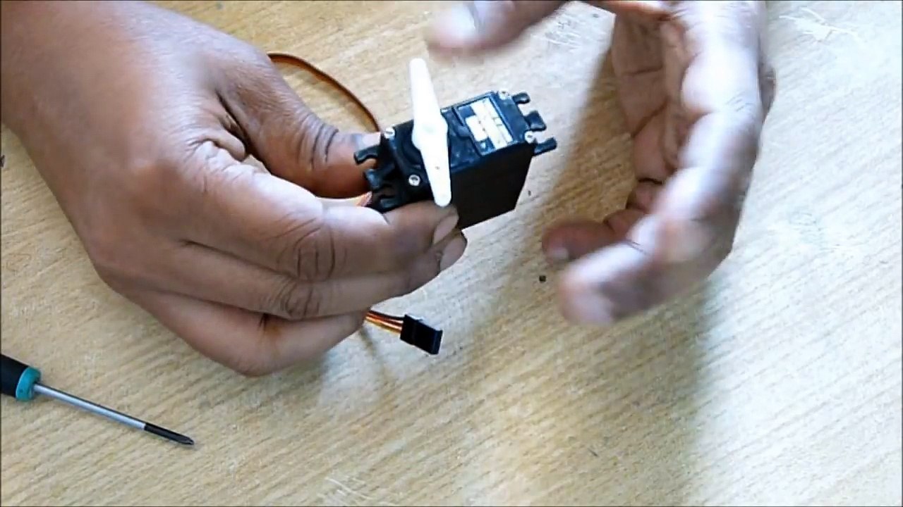 How to make a self jumping Robot Toy