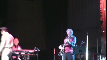 Bruce Stewart sings 'Didja ever' Lake George 2015