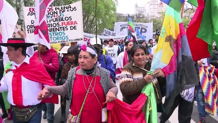 Indígenas protestan en Argentina para evitar desalojo de tierras