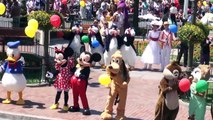 Lagu Anak Balonku Ada Lima Dangdut - Badut Disney Mickey Mouse-_hEsb3FVdsY