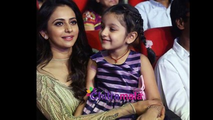 Little Princess Sitara Cute Pics in Spyder Movie Pre Release Event _ Mahesh babu , Rakul Preet-S9YNnY8G0Bk