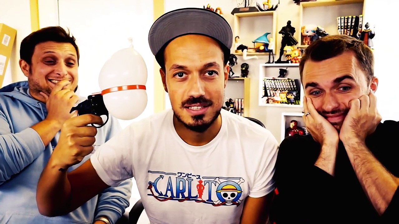 [Insolite] Squeezie, ''On essaye des objets étranges #2''