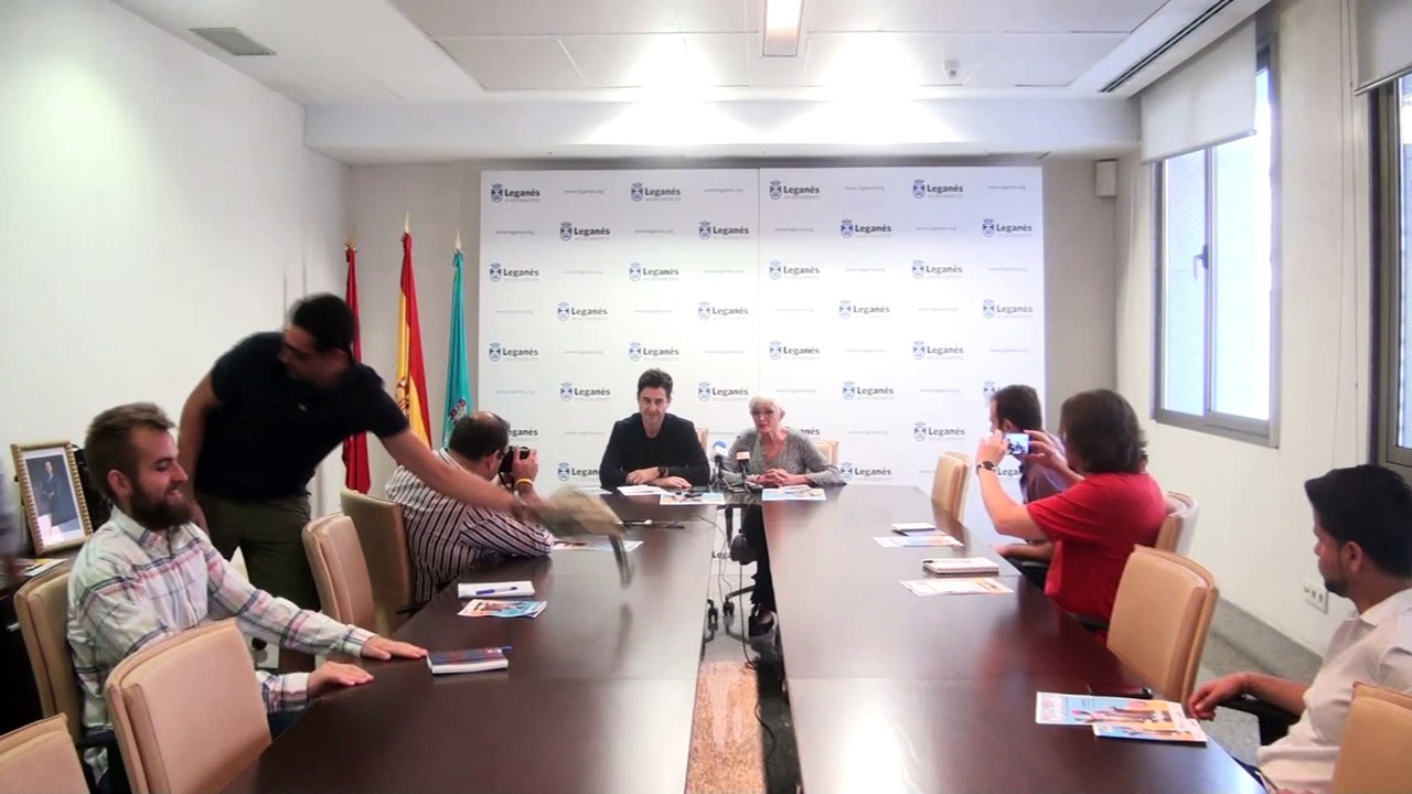 Rueda de prensa de presentación de la iniciativa ’A pie de calle’ en el Barrio de La Fortuna