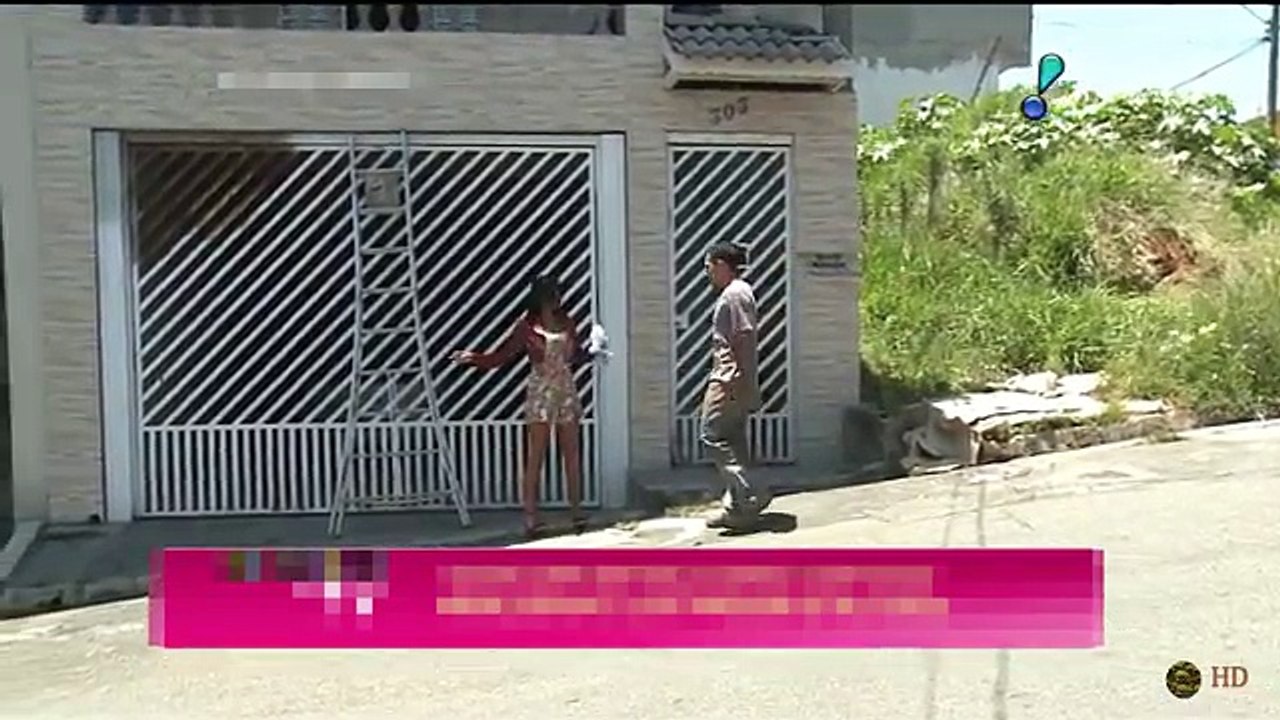 Pegadinhas - Te Peguei na TV GOSTOSA NA ESCADA